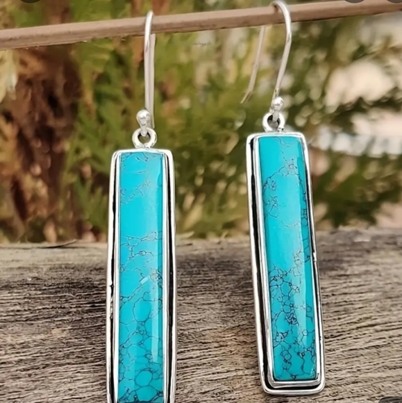 Exquisite Turquoise Boho Earrings - Picture 1 of 4